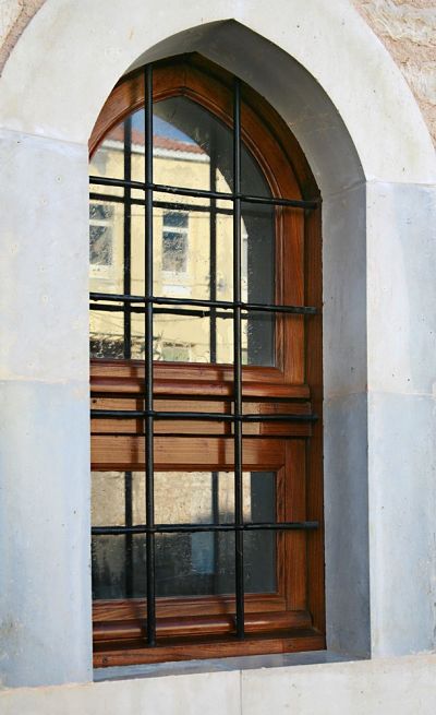 Traditional window