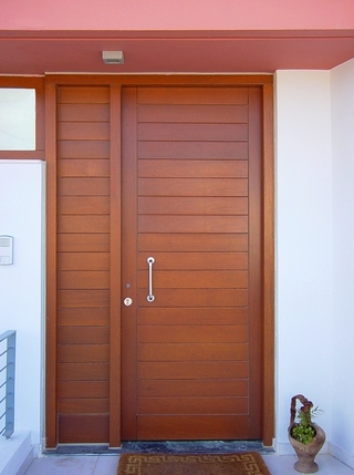 Πόρτα εισόδου Κ201-LS1-fix