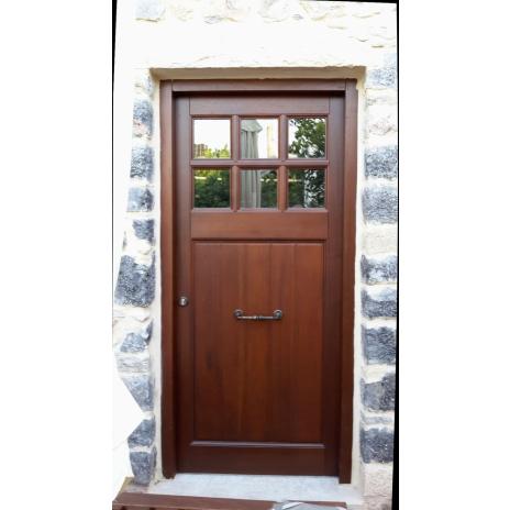 Παραδοσιακή πόρτα εισόδου Κ308