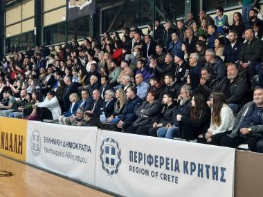 ΤΑΑ ΟΦΗ: "Διαφήμιση του βόλει το Σούπερ Καπ"